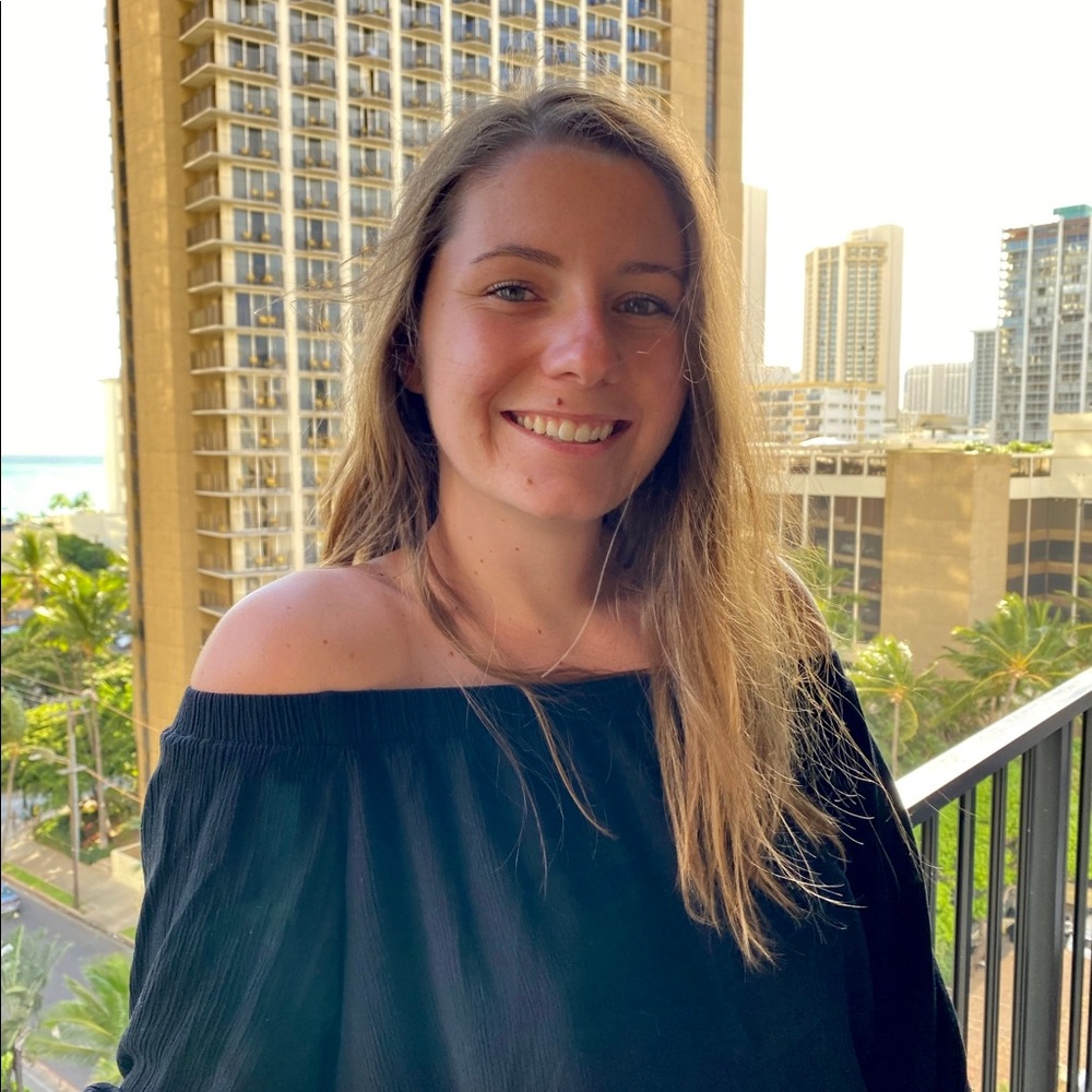 Meet your Posher, Kelly